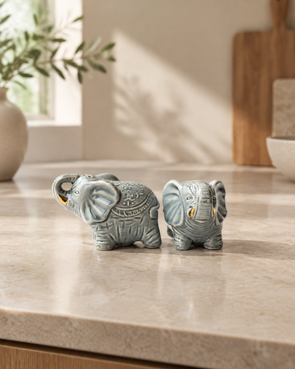 Elephant Salt & Pepper Shakers